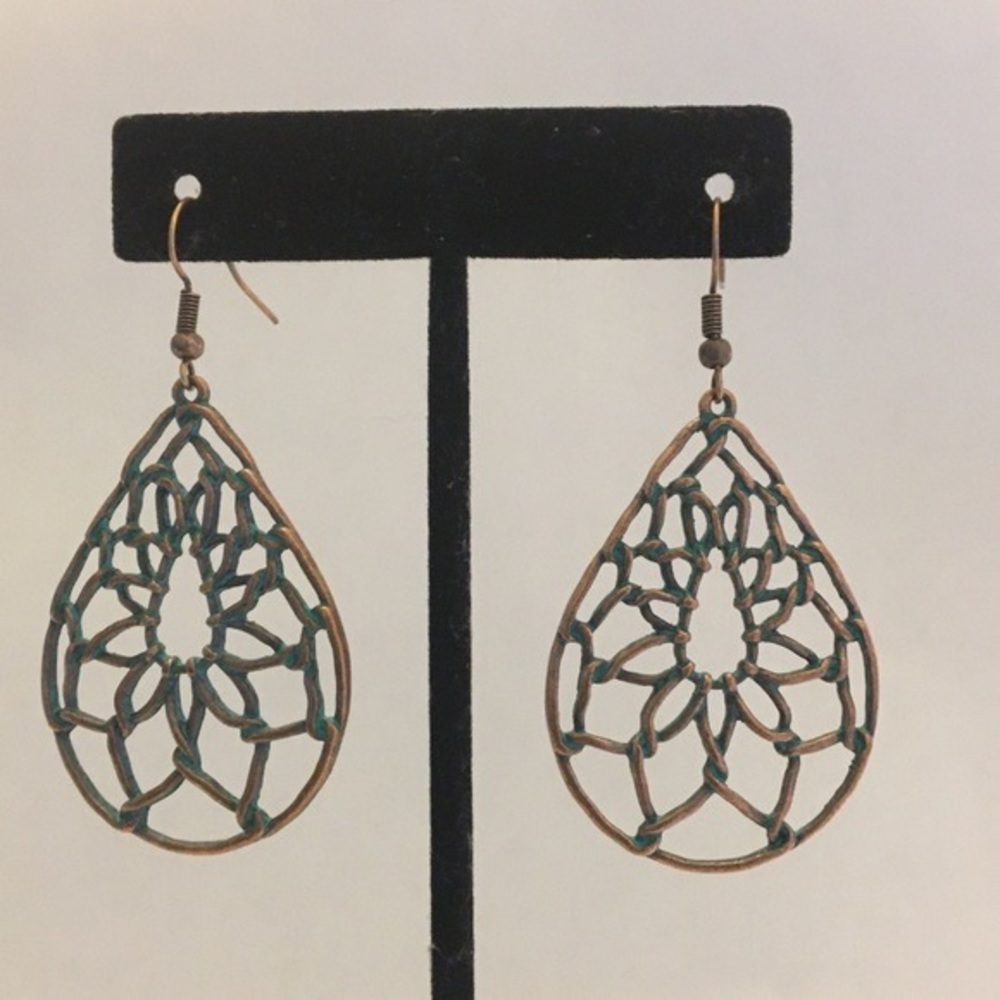 New Bohemian Cut Out Floral Dream Catcher Copper Turquoise Dangle Earrings - Picture 5 of 8
